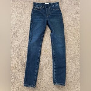 Good American pull on Jean legging